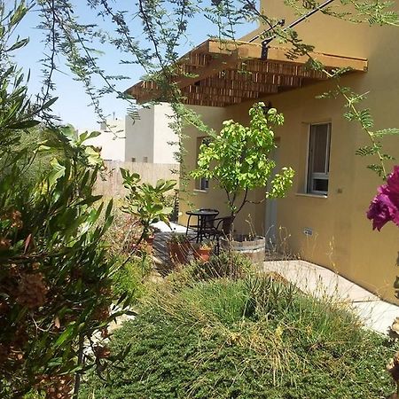 Guy Family Guestroom'S (Adults Only) Midreshet Ben Gurion Стая снимка