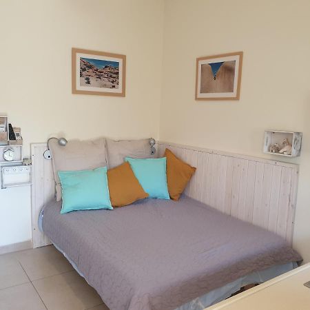 Guy Family Guestroom'S (Adults Only) Midreshet Ben Gurion Екстериор снимка